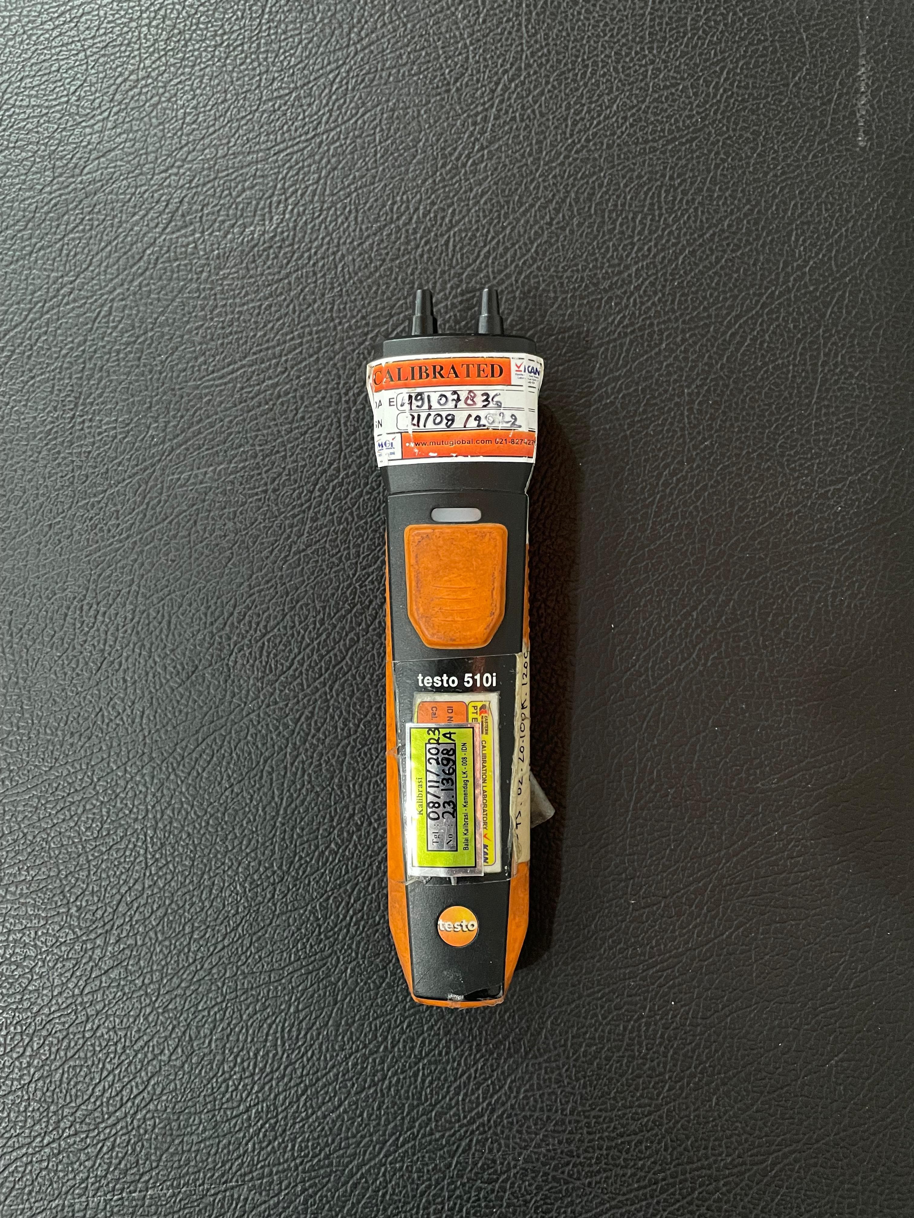 Differential Pressure Sensor with Handheld